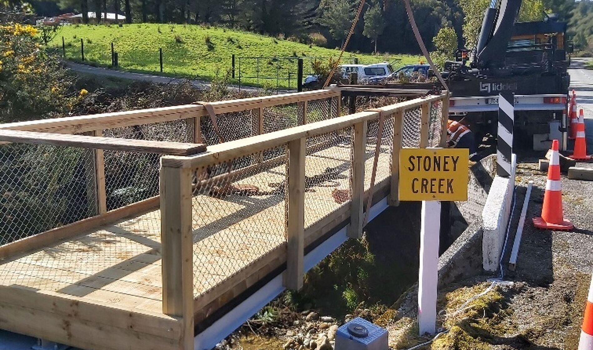 Stoney Creek Bridge Build